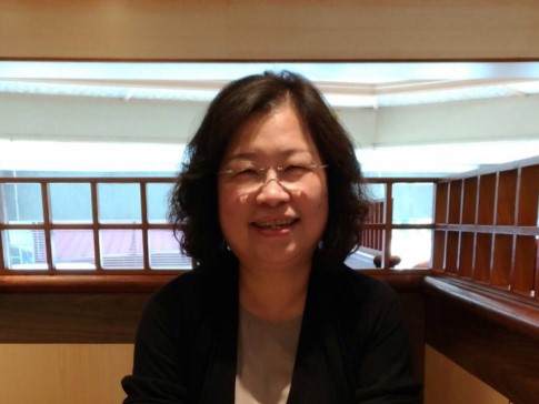 桃園黃小姐，造紙廠高階業務主管